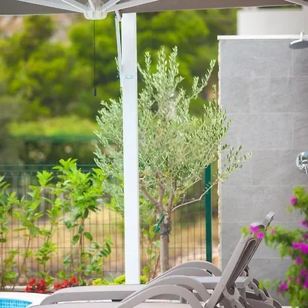 Ctma242/ Modern New Holiday House With Heated Private Pool * Makarska